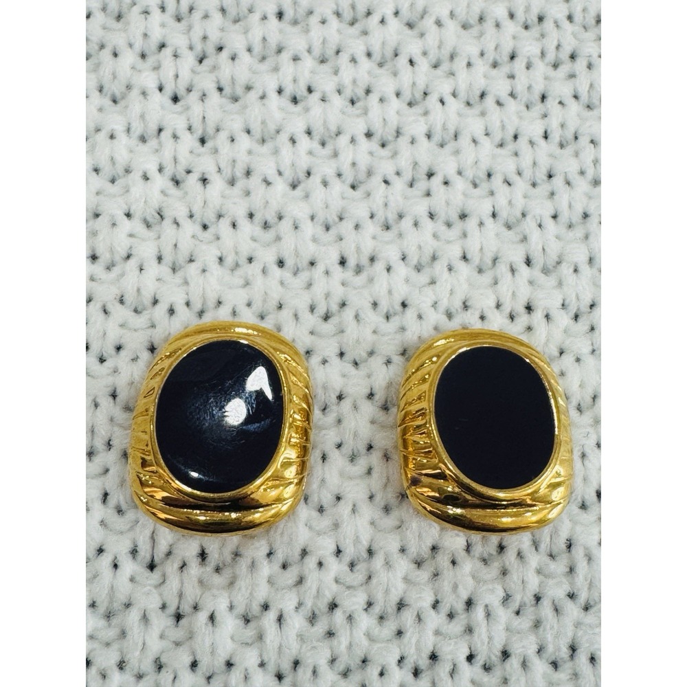 Vintage JS Signed Gold Tone Black Enamel Oval Ribbed Clip On Earrings